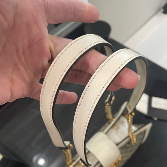 NEW Gucci Padlock Small GG Shoulder Bag IvorySOLD - Picture 4 of 10